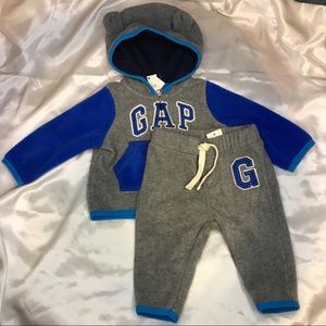 Baby Gap | Fleece Matching Set